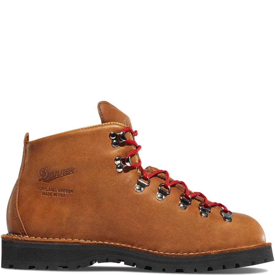 Men\'s Danner Mountain Light Cascade - GORE-TEX Work Boots Brown | AU4172QZ