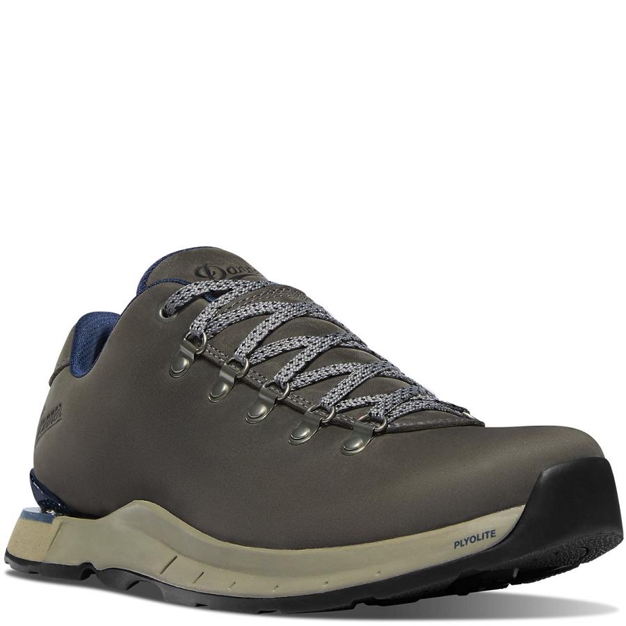 Men's Danner Mountain Overlook Shoes Grey | AU4369SO